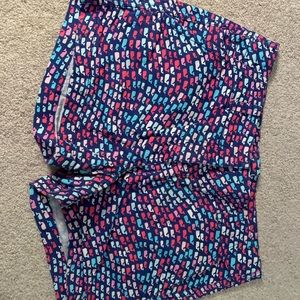 Vineyard vines shorts